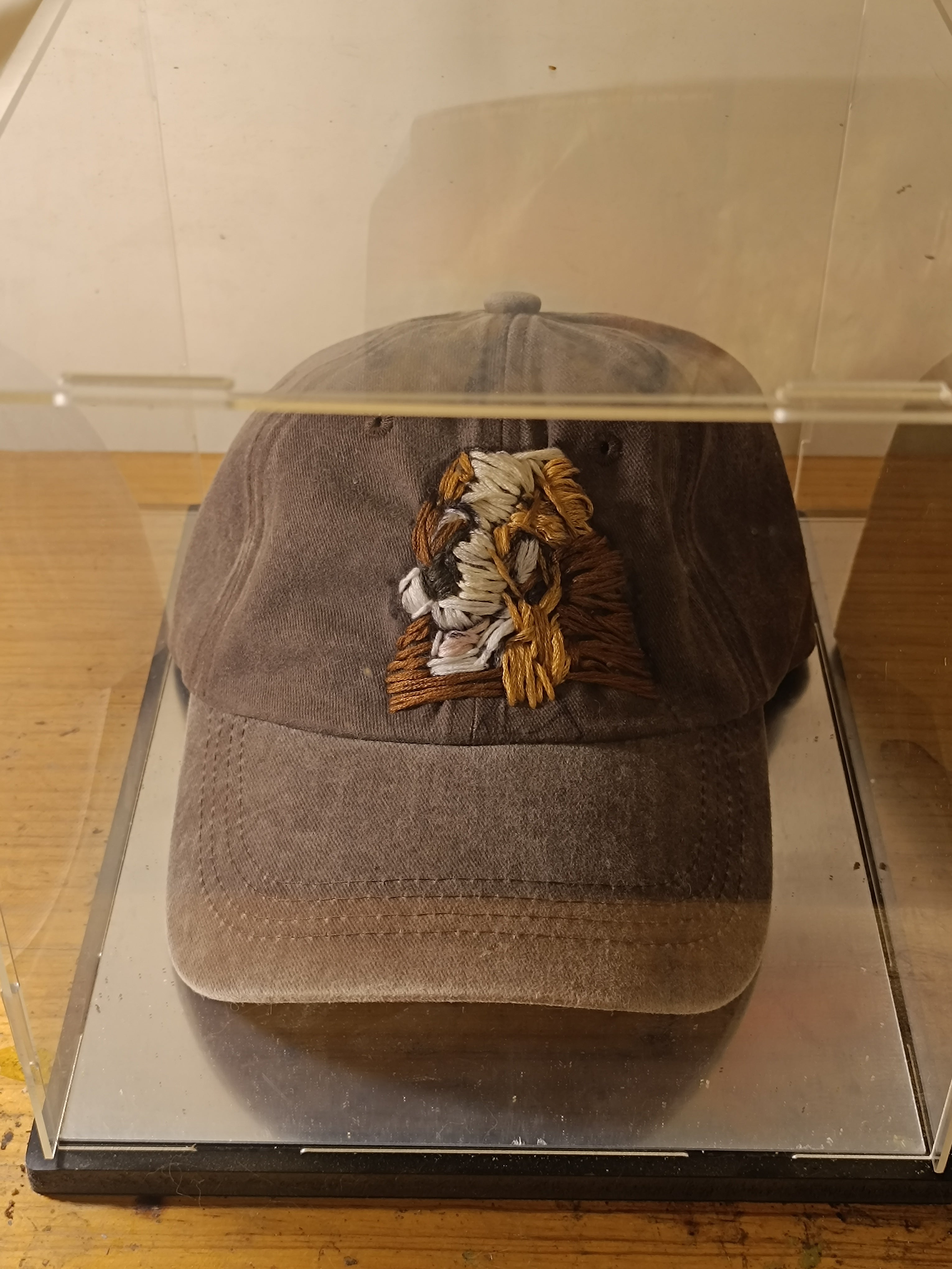 Casquette jean brodée main LaBelle