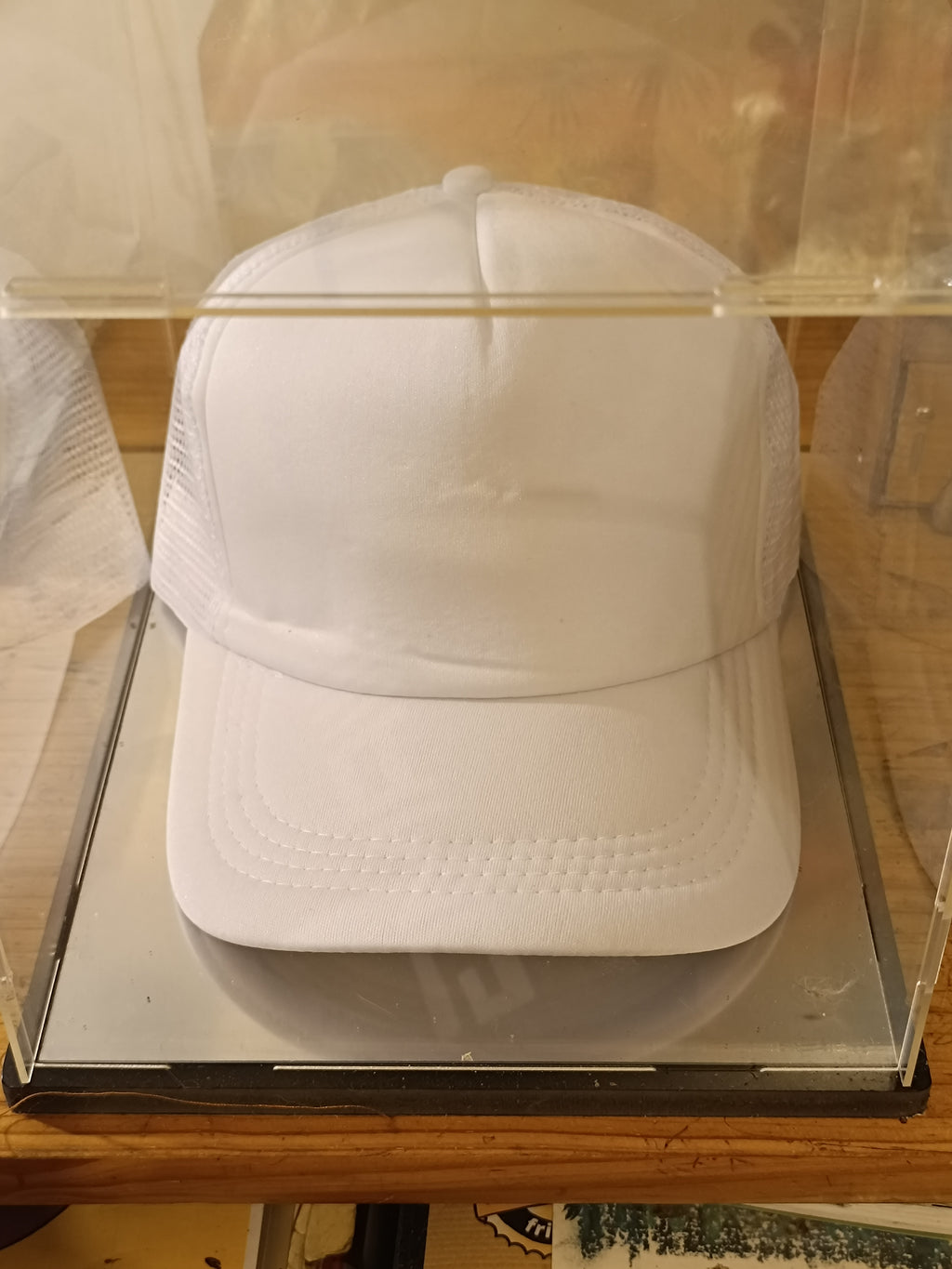 Casquette unis synthétique grillagée baseball